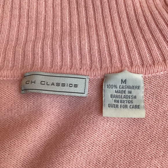 CH Classics 100% Cashmere Turtleneck Sweater - Picture 6 of 7